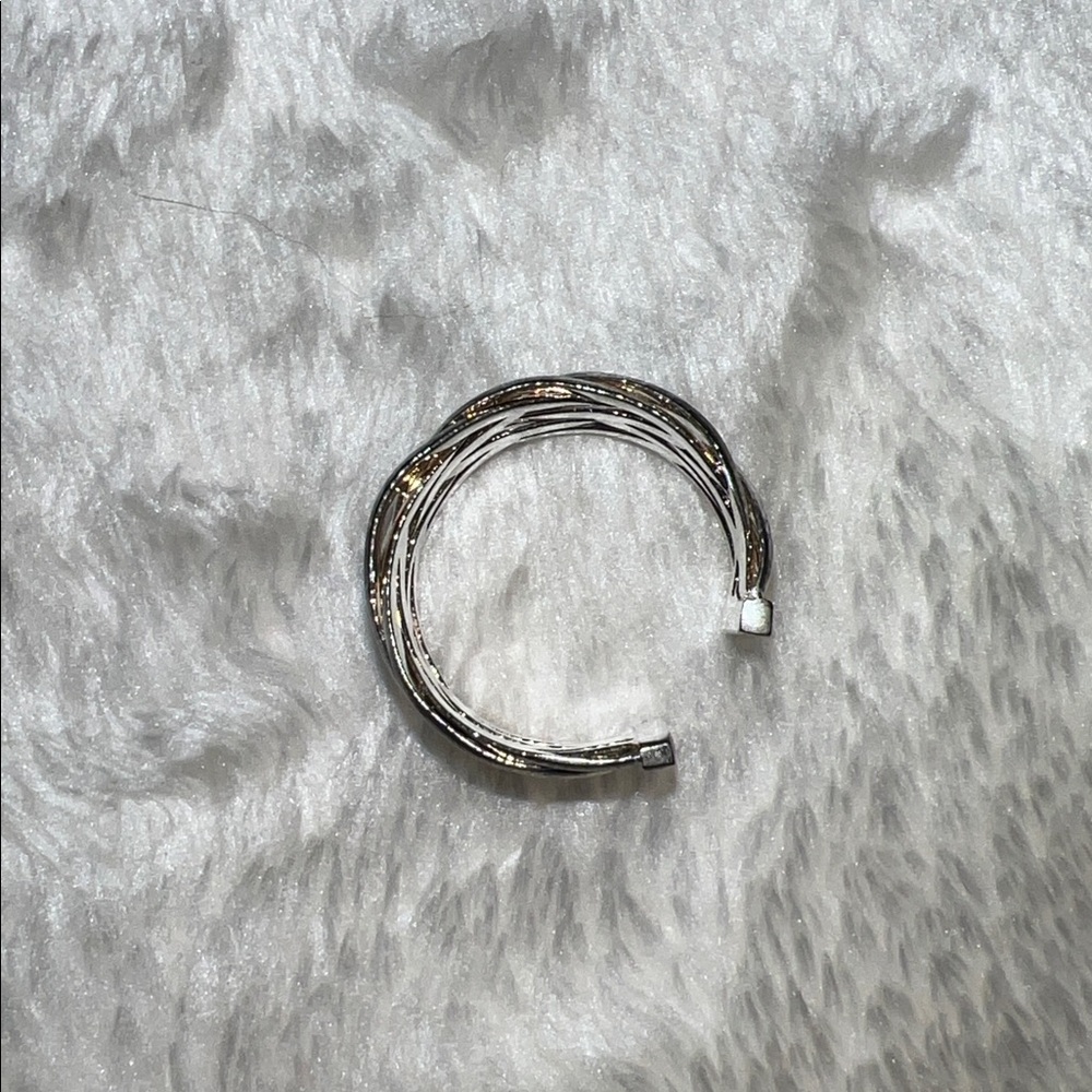 NWOT 💍 STAINLESS STEEL? TWO-TONE SILVER w/GOLD HUES BRAIDED RING BAND OS - Picture 7 of 7
